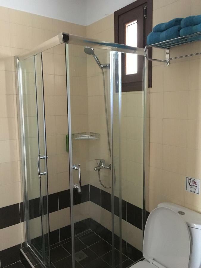 Villa Adria Kriopigi Luaran gambar